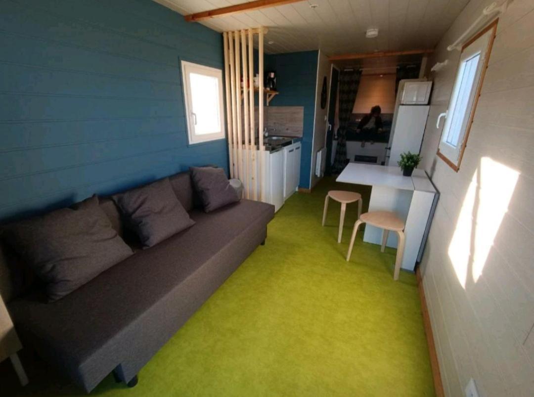 Logement Insolite Au Coeur De L'Auvergne Rochefort-Montagne Zewnętrze zdjęcie