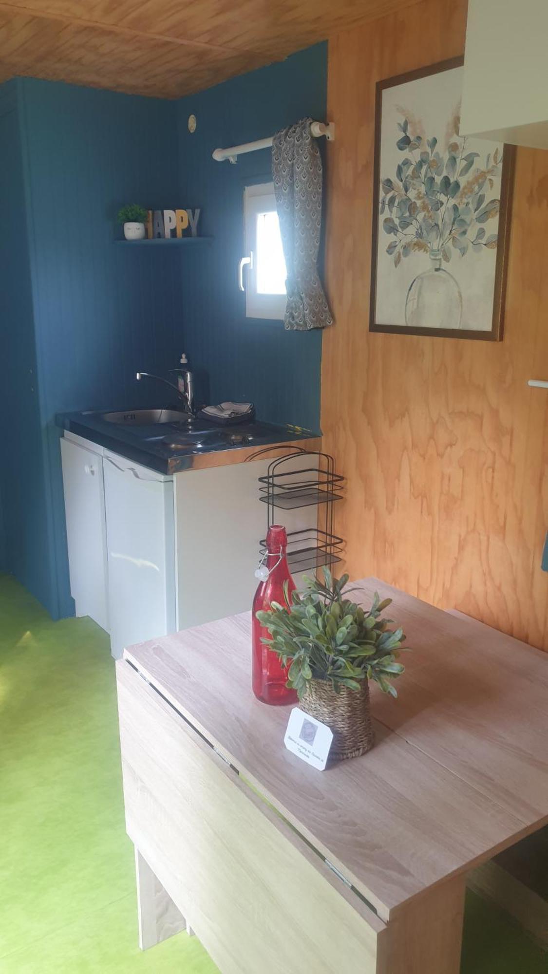 Logement Insolite Au Coeur De L'Auvergne Rochefort-Montagne Zewnętrze zdjęcie